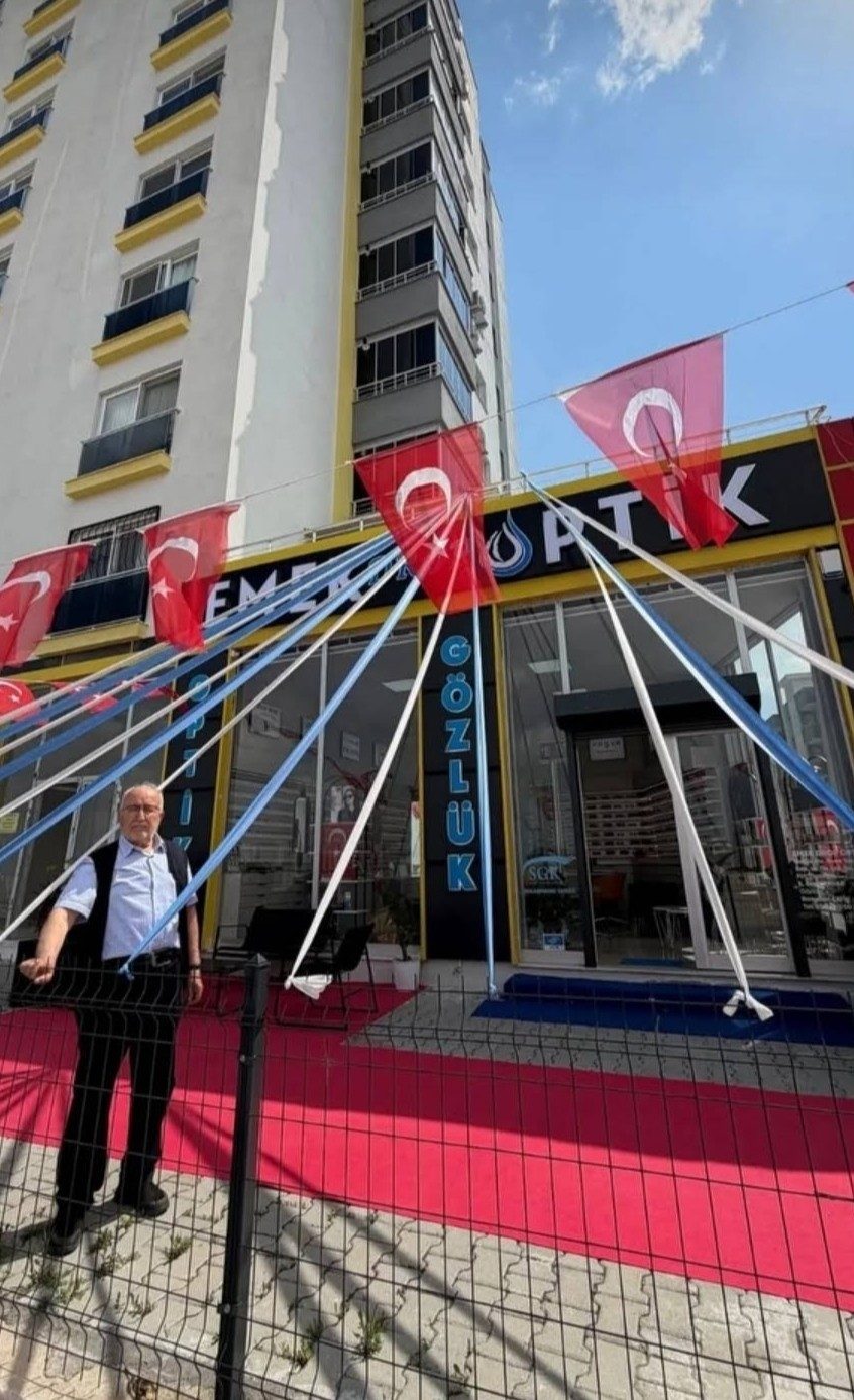 Emek Drop Optik açılış ve dış cephe görüntüsü, Mersin Toroslar gözlükçü